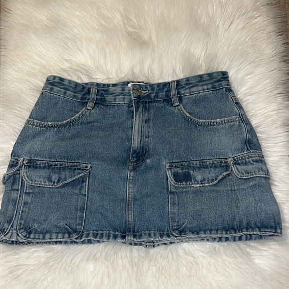 Zara denim mini cargo skirt - Picture 4 of 8